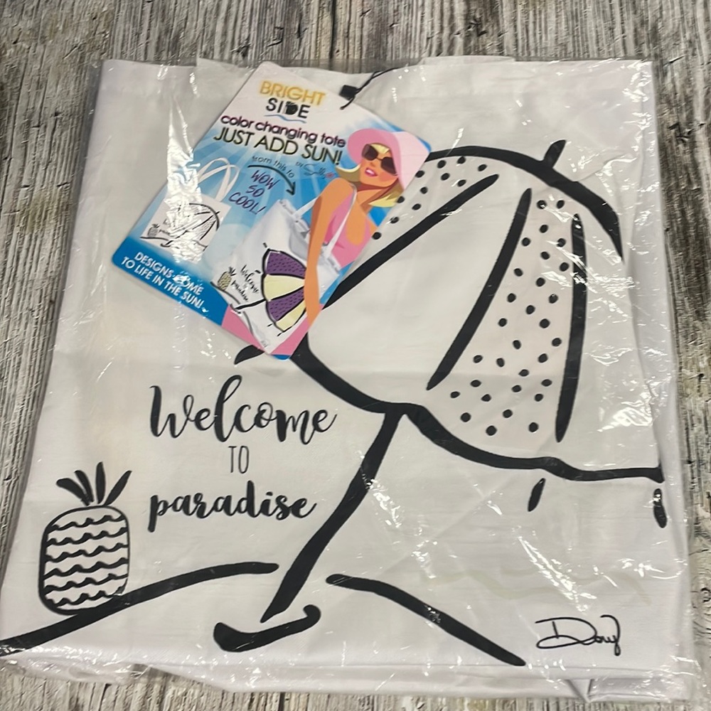 New Bright Side color changing tote